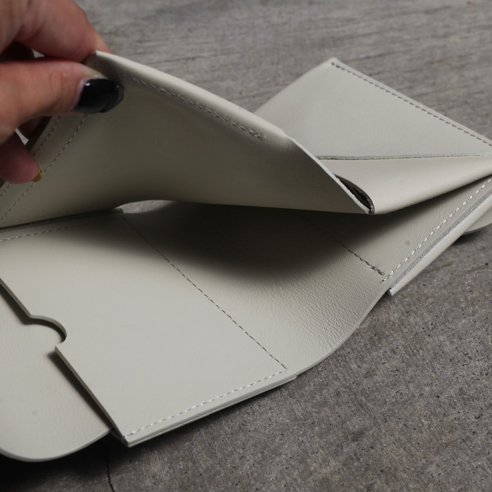 【残り一点】Fold 2F Wallet