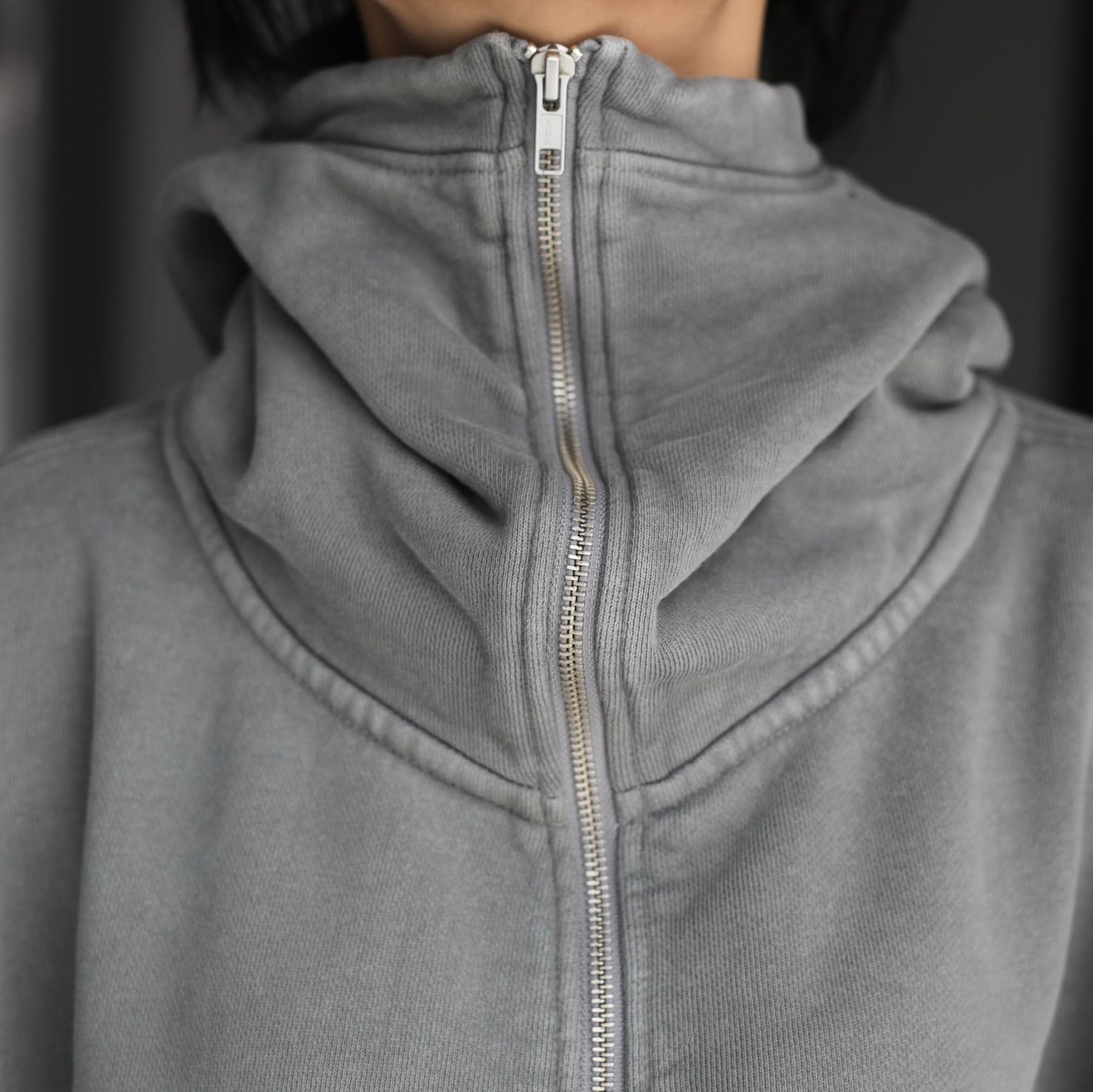 【残りわずか】Full Zip