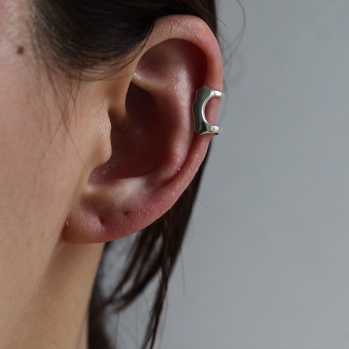 【お取り寄せ注文可能】Minimal Ethnos Ear Cuff(WHITE_片耳用)