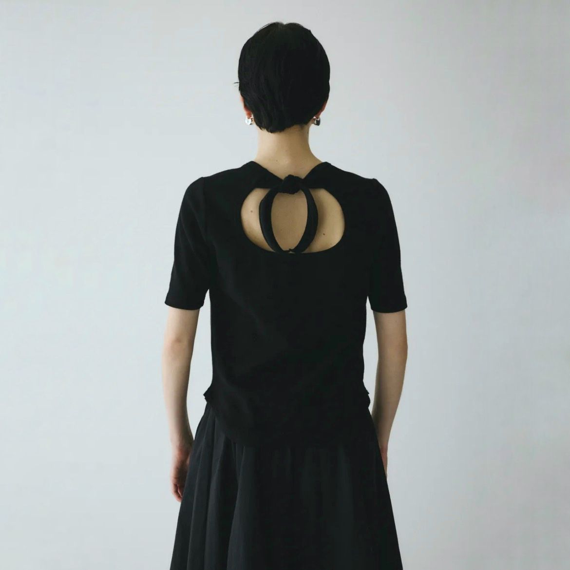 【残り一点】Back Ribbon Cut Top