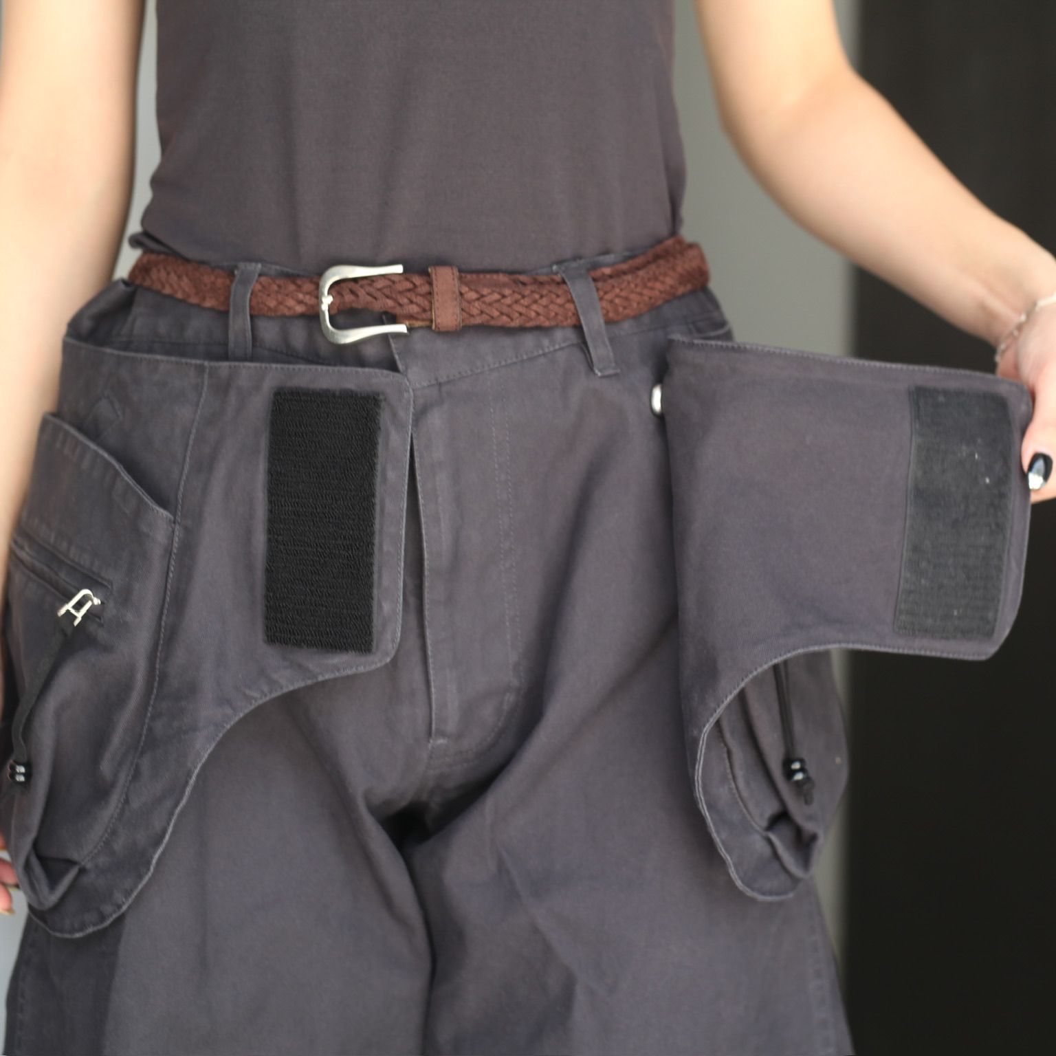 【残りわずか】Detachable Utility Curved Leg Pants