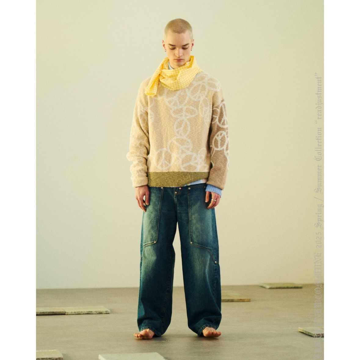 【残り一点】 Peace Crewneck Knit