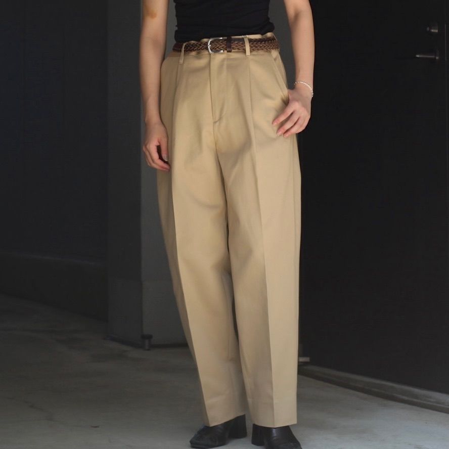 UNIVERSAL PRODUCTS - 【残りわずか】Cotton 1tuck Trousers | ACRMTSM