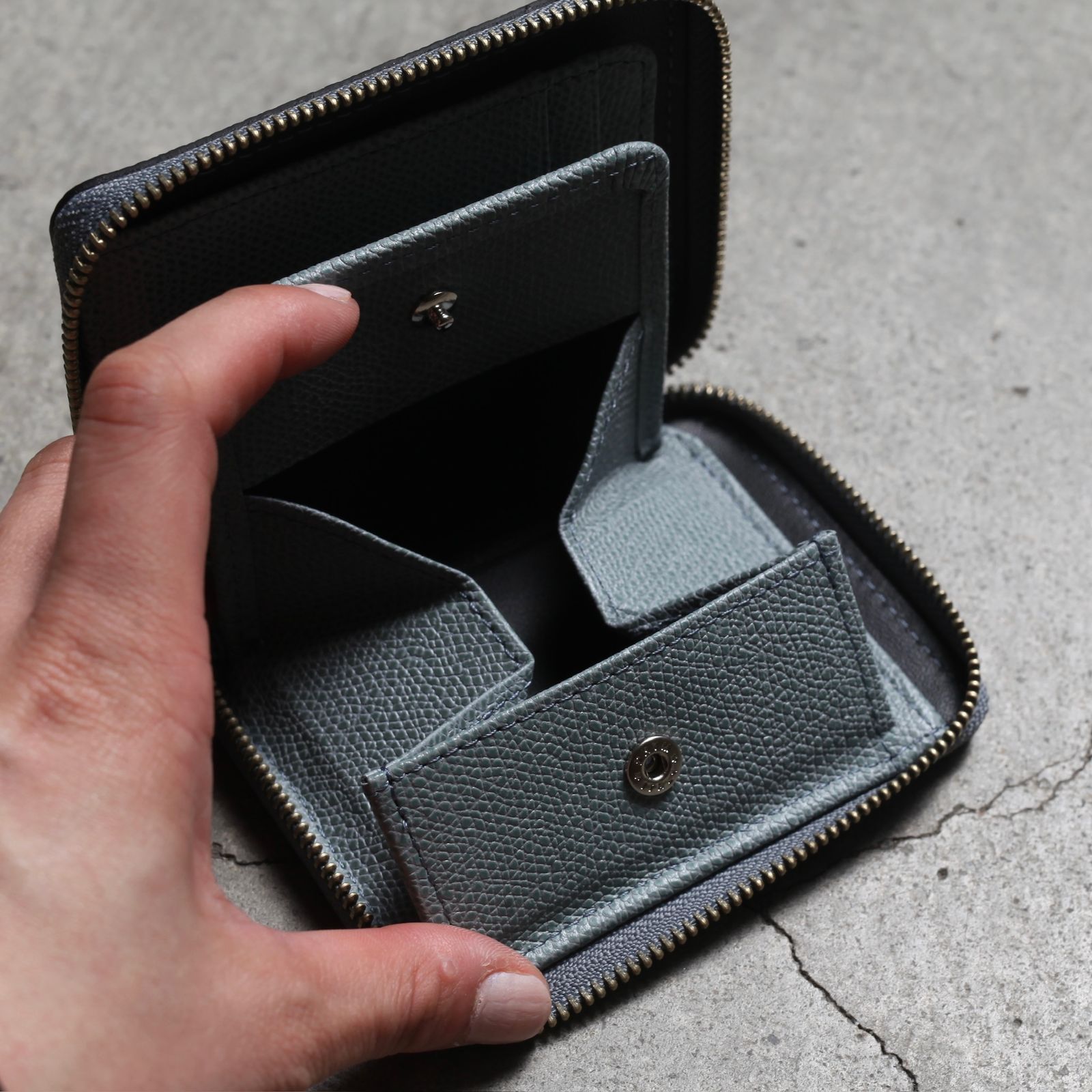 【残り一点】Round Zip Purse(DEG/VAL)