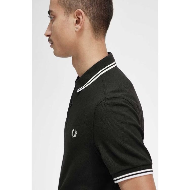 【残り一点】Twin Tipped Fred Perry Shirt