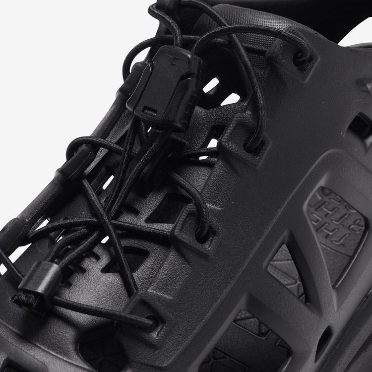 【残り一点】Re-Activ Sneaker