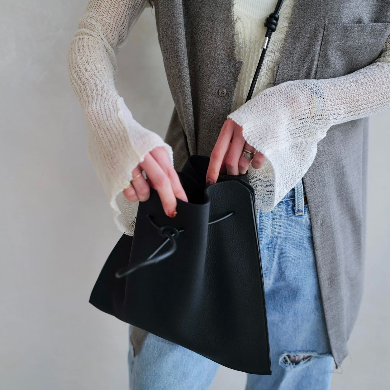 【再販売通知受付可能】Herrie Kinchaku Shoulder(DIPLO SKY)