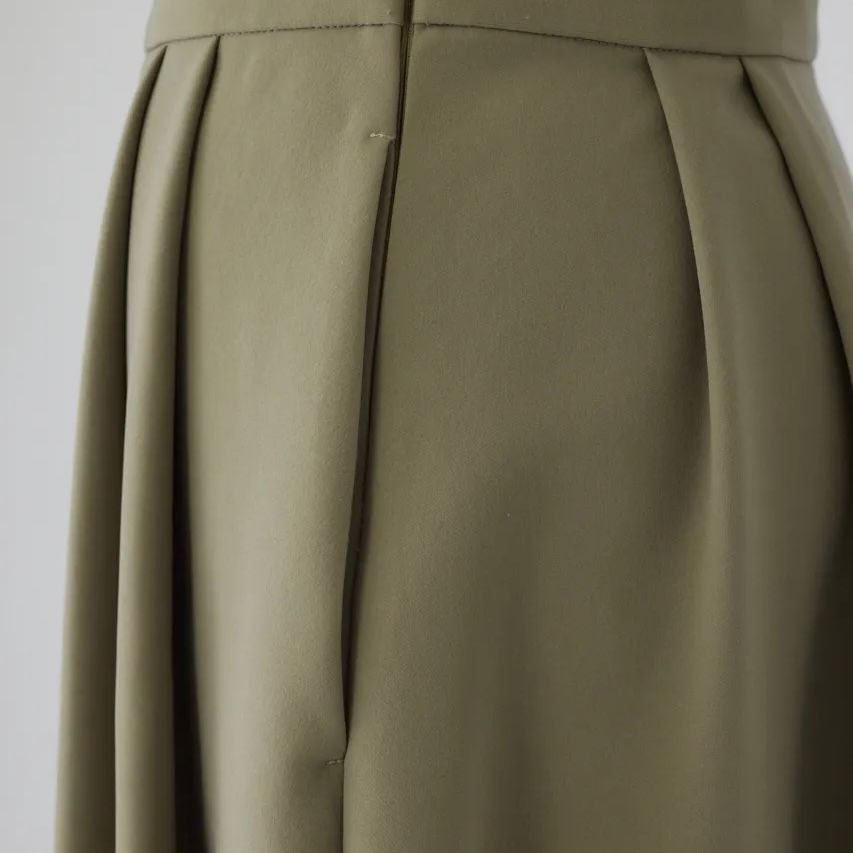 【残り一点】Ruffle Volume SK