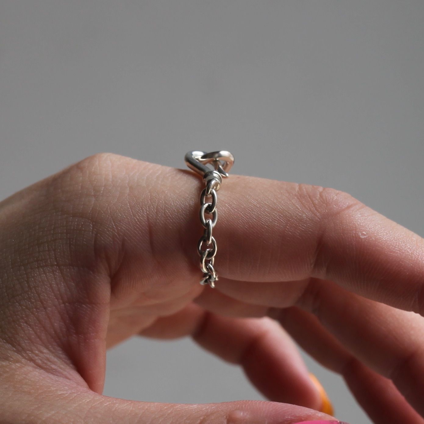 【残り一点】Needle Fook Ring(WHITE)