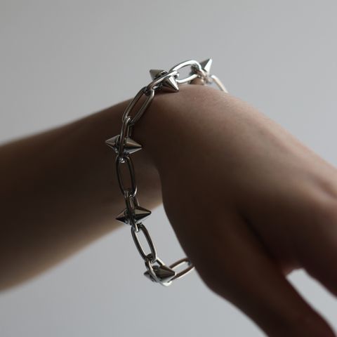 【残りわずか】Studded Bracelet(SILVER)