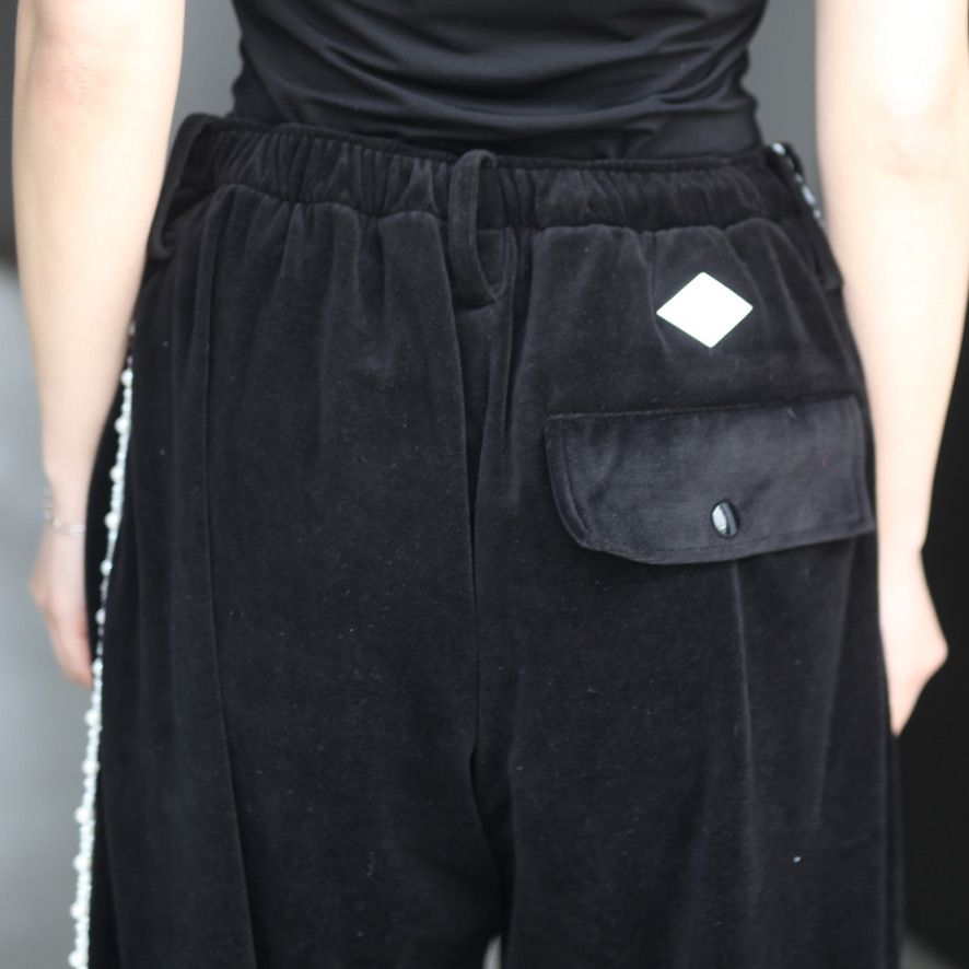 【残り一点】Pearl Piping Velours Track Trousers