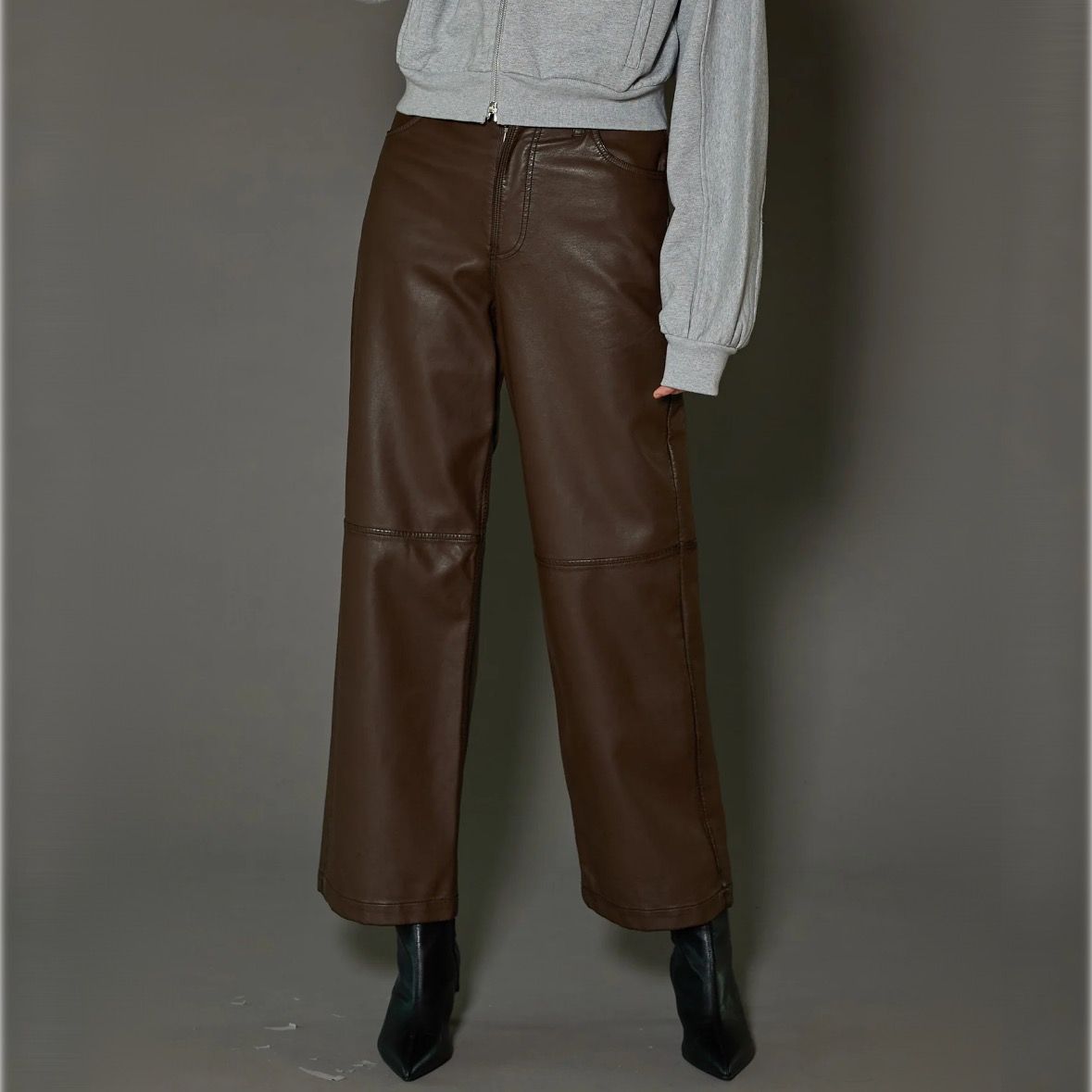 【残り一点】Washed Vegan Leather Wide Straight Pants