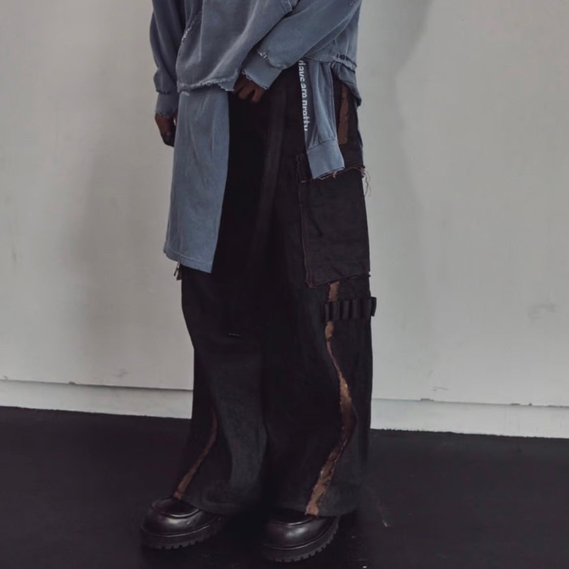 【残りわずか】Slash Seam Twist Cargo Jeans(PERSIMMON TANGY DYED)