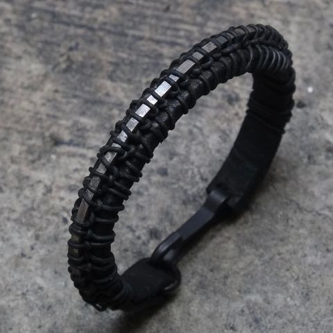 【お取り寄せ注文可能】Silver Spine Bangle