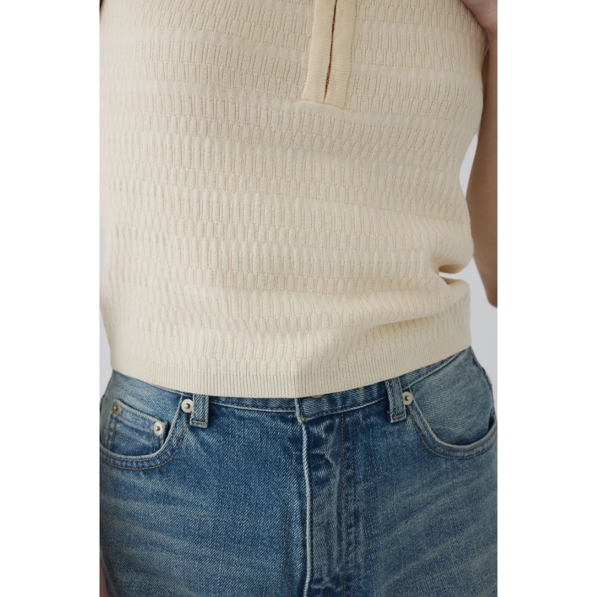 【残り一点】Round Neck Hook Tank