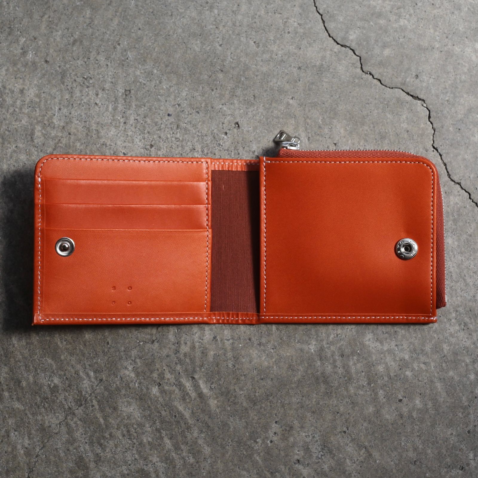 【残り一点】Billfold L Zip Purse(KIP)