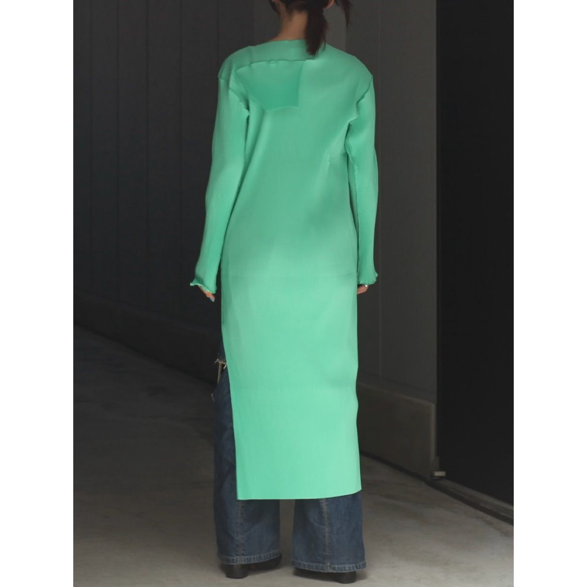 【残り一点】Todo Wave Long-Sleeve Dress