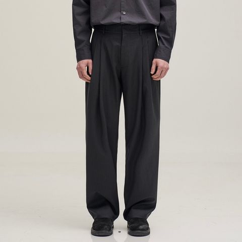 【残り一点】Narrow Stripe Tapered Slacks