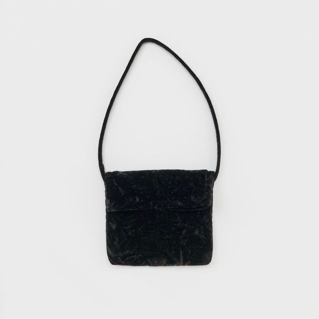 【次回入荷9月中旬予定】Velvet Flap Shoulder Bag(BLACK)