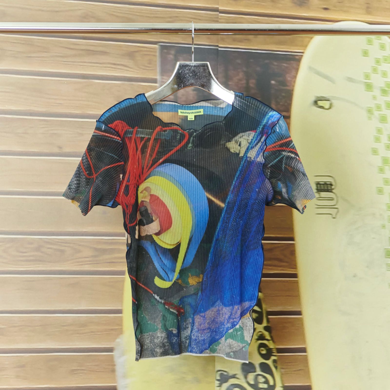 【残り一点】Sheer Graphic Top