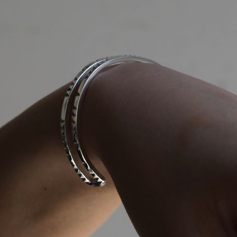 【残り一点】Little Studs Double Bangle