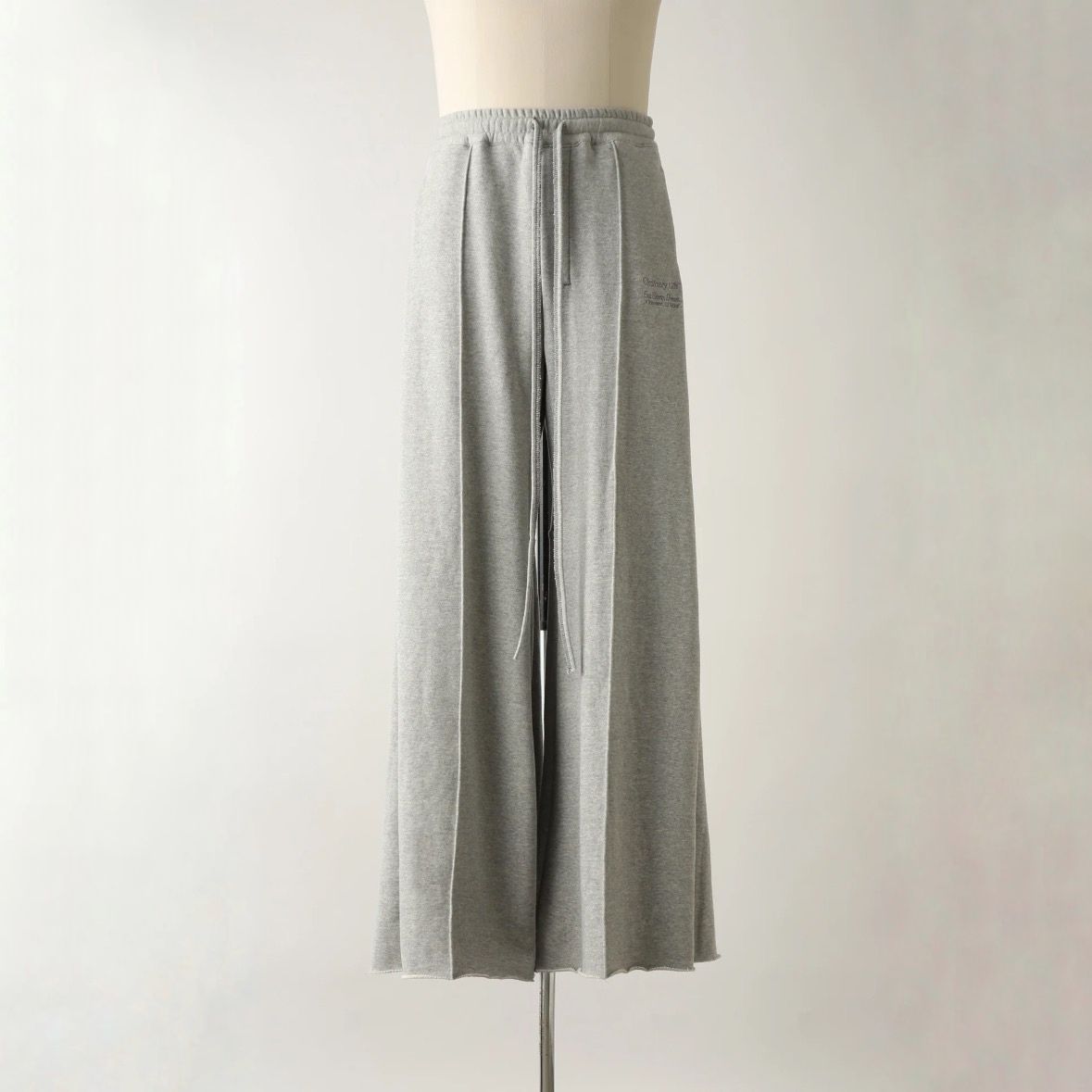 【残りわずか】Ordinary Home Pantalon