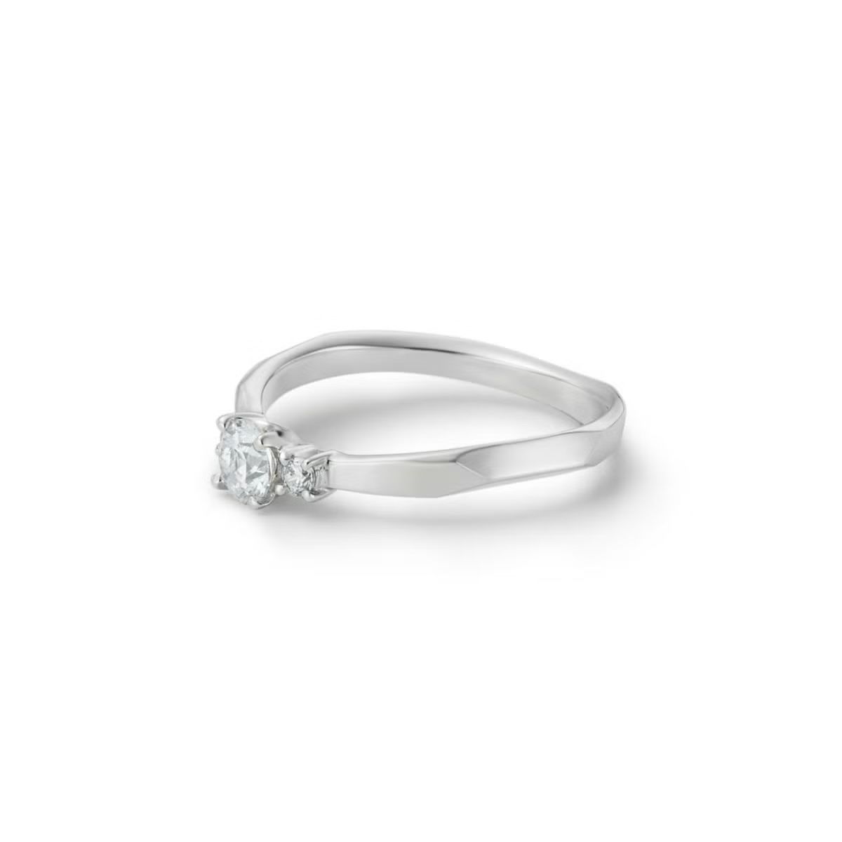 【お取り寄せ注文可能】Serene Ring(PLATINUM950)