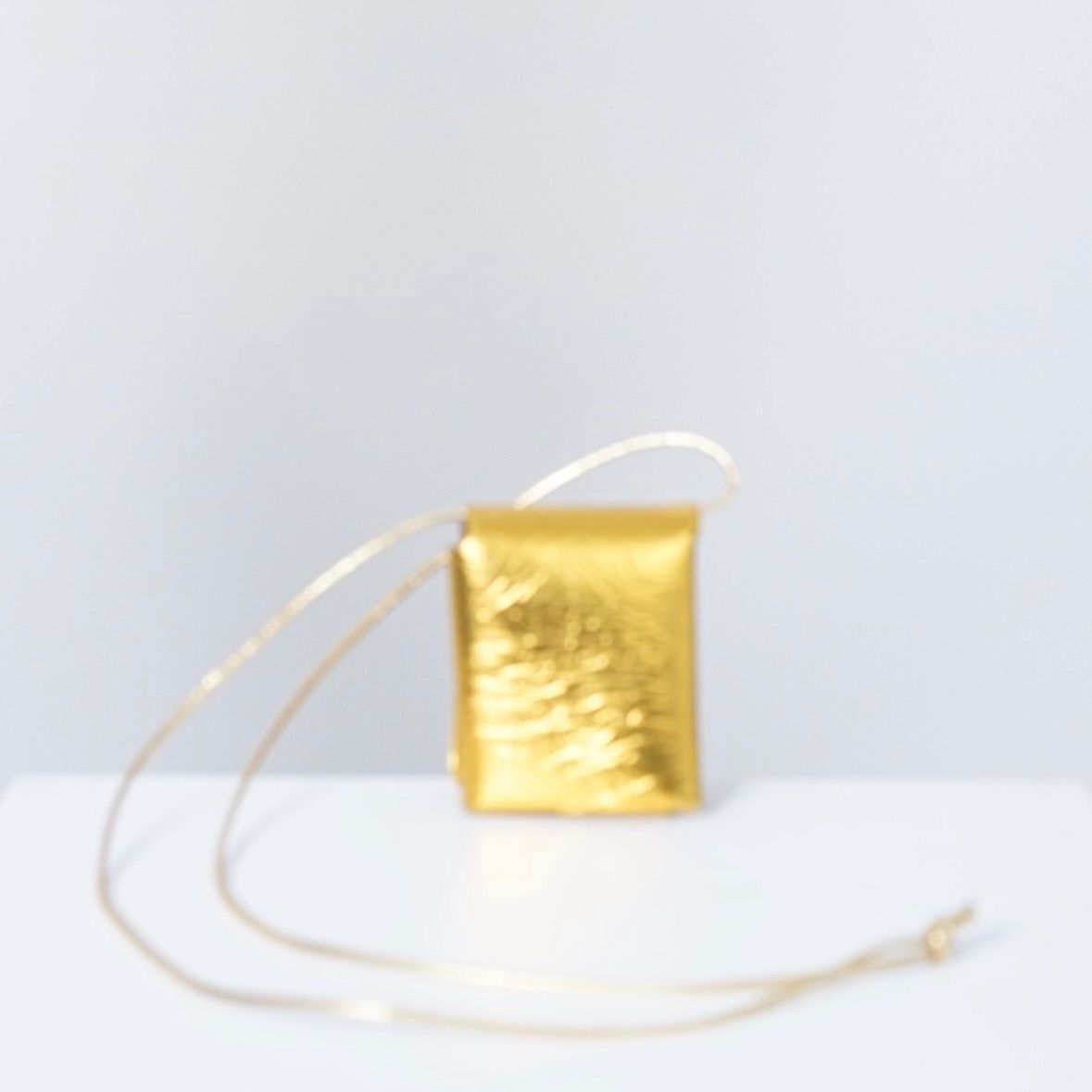 【残り一点】Metallic String Purse
