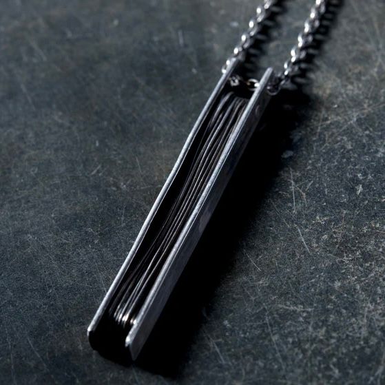 【お取り寄せ注文可能】Rectangle Spool Wired Necklace