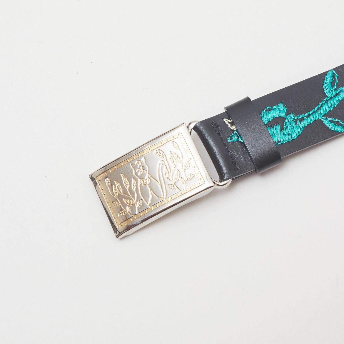 【残り一点】Picturesque Ojisan Belt With Embroidery