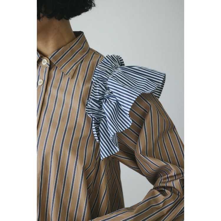 【残り一点】Frill Sleeve Shirt