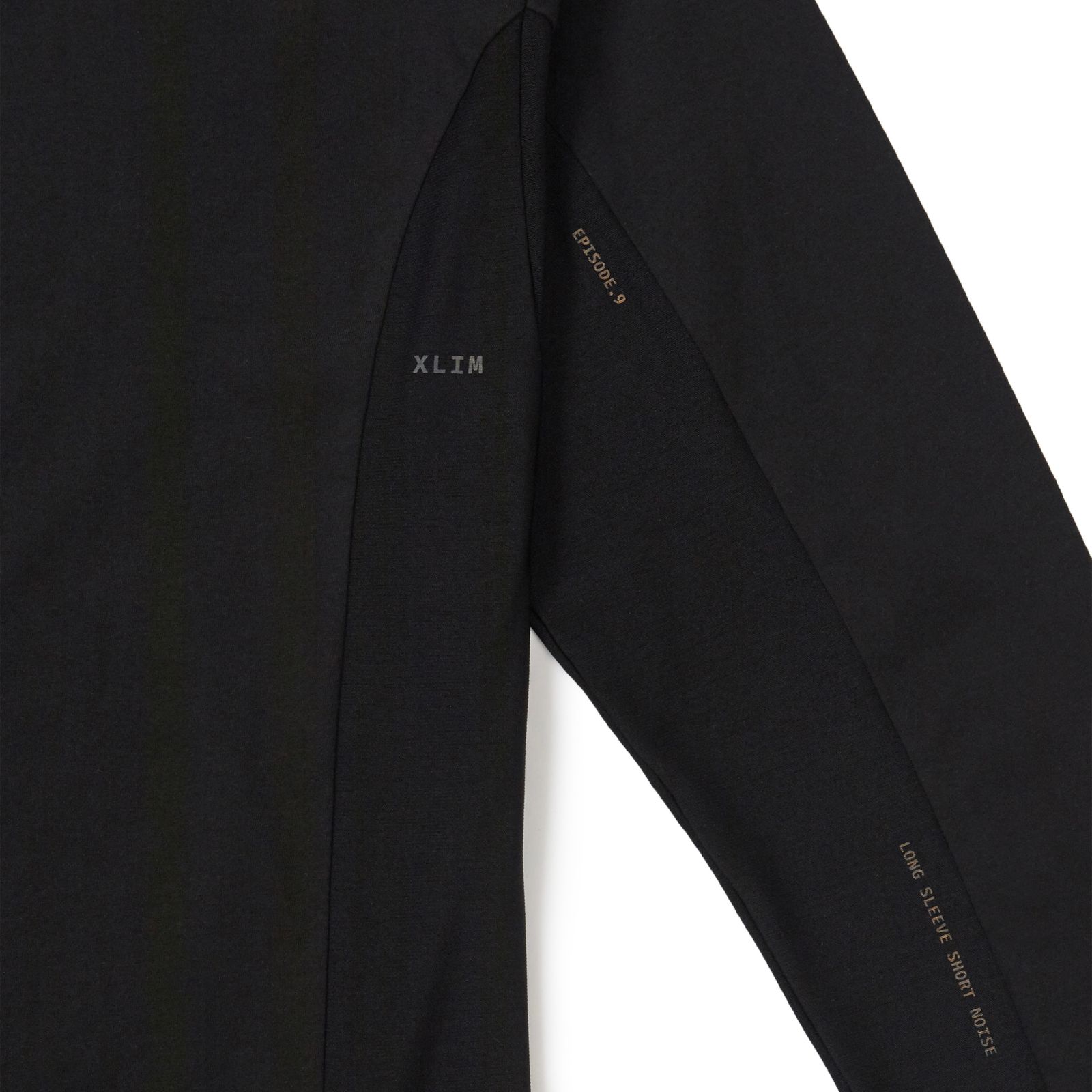 【残り一点】EP.9 01 Sleeve