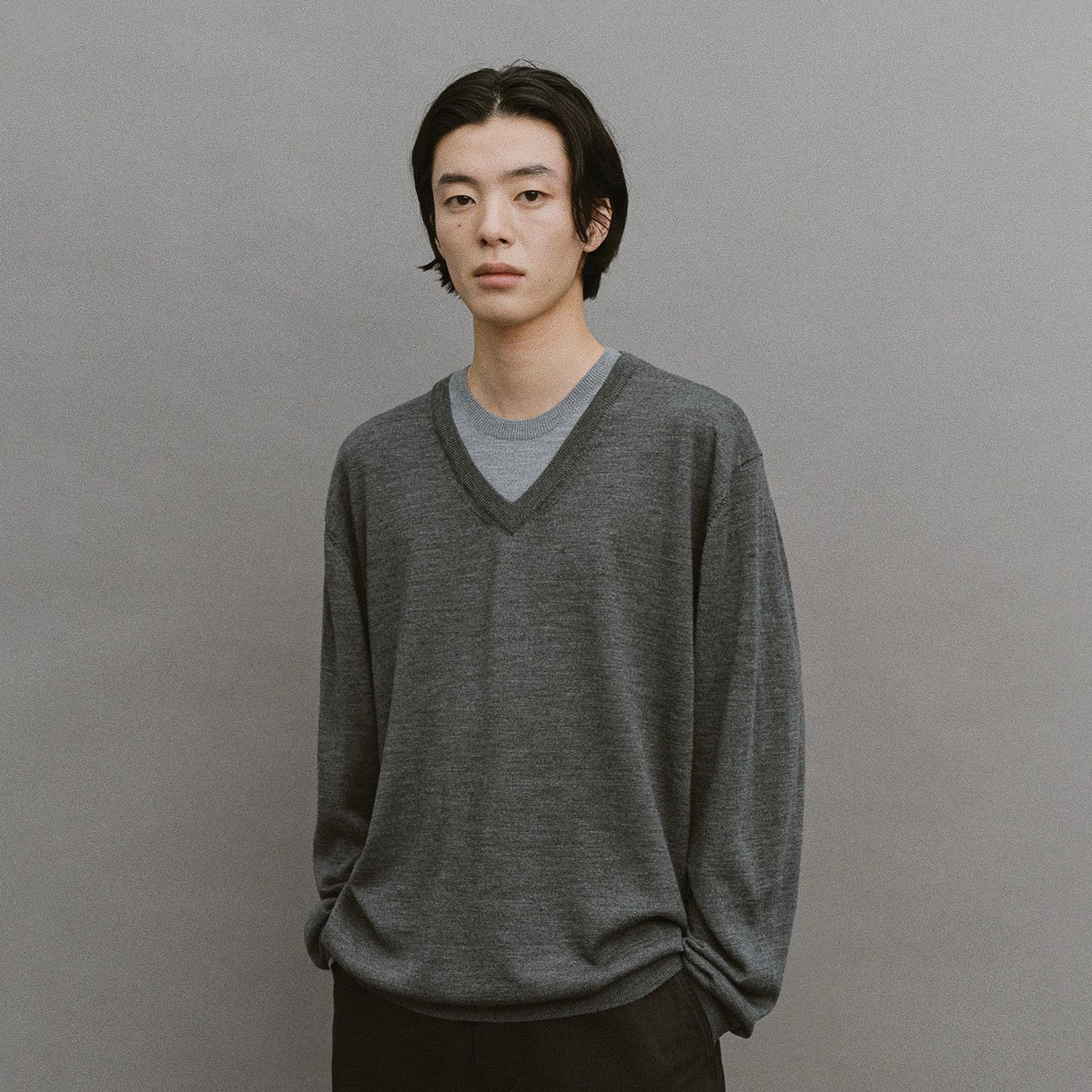 【残り一点】Current Layered V-Neck Knit