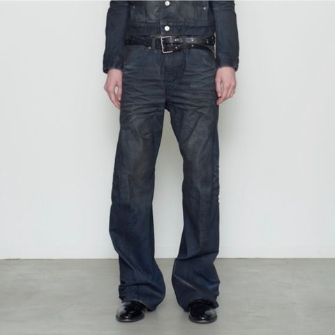 【残りわずか】3D Twisted Jeans