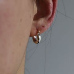 【残りわずか】Minimal Hoop Earrings(両耳用）