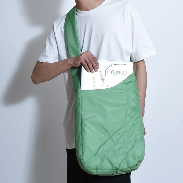 ryaw - 【残りわずか】Leaf Vein Mini Bag(NYLON) | ACRMTSM ONLINE STORE 