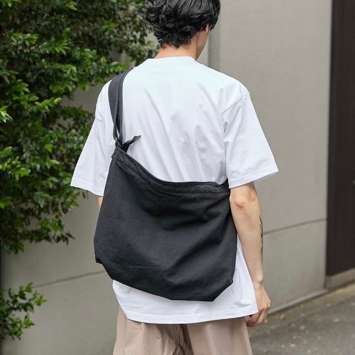 【再販売通知受付可能】Canvas Shoulder Bag