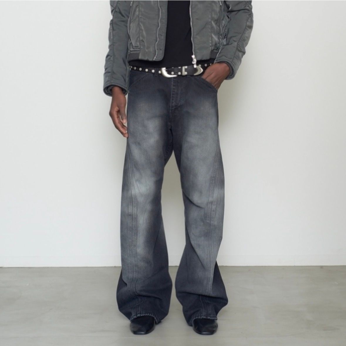 【残り一点】3D Twisted Jeans