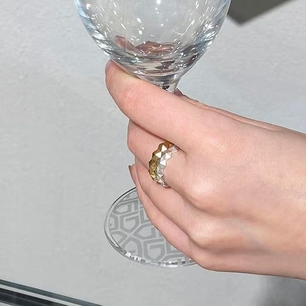 【お取り寄せ注文可能】Honeycomb Studs Ring S