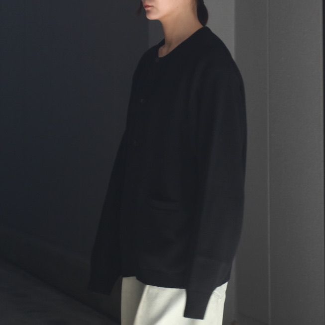 【残りわずか】Extra Fine Wool Knit Crew Neck Cardigan