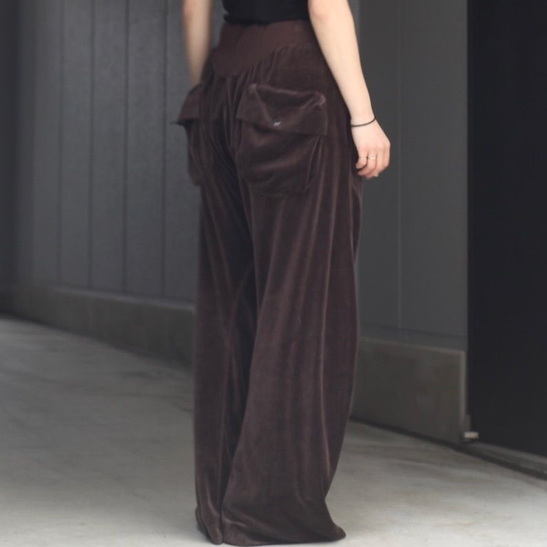 【残り一点】Velour 3D Twisted Lounge Pants