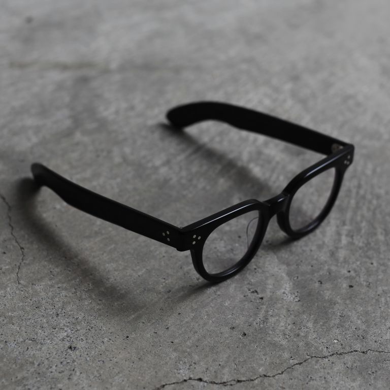 レンズ：NON-PRESCRIPTION CLEAR(150HMC)