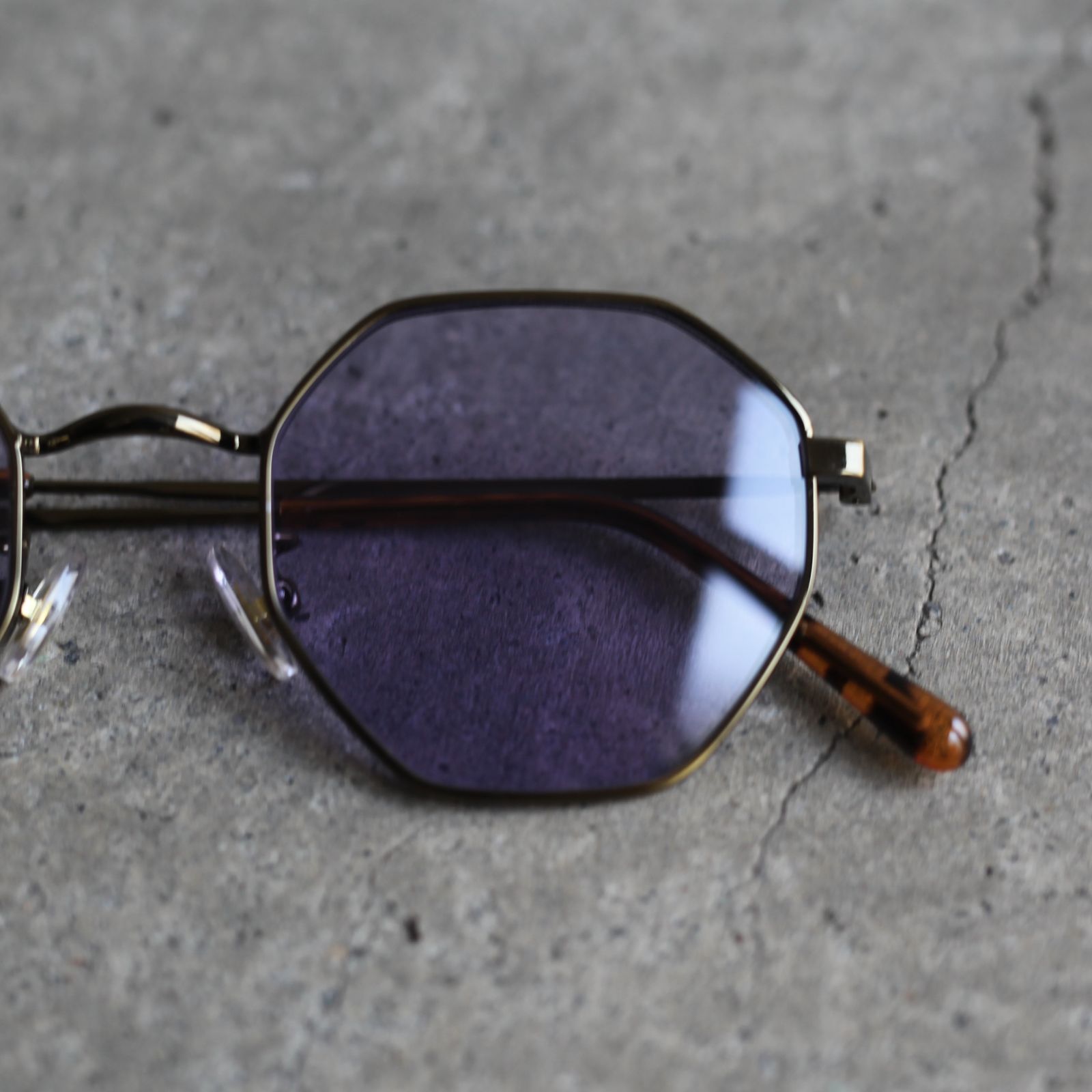 【残りわずか】LG Sunglass(PURPLE)
