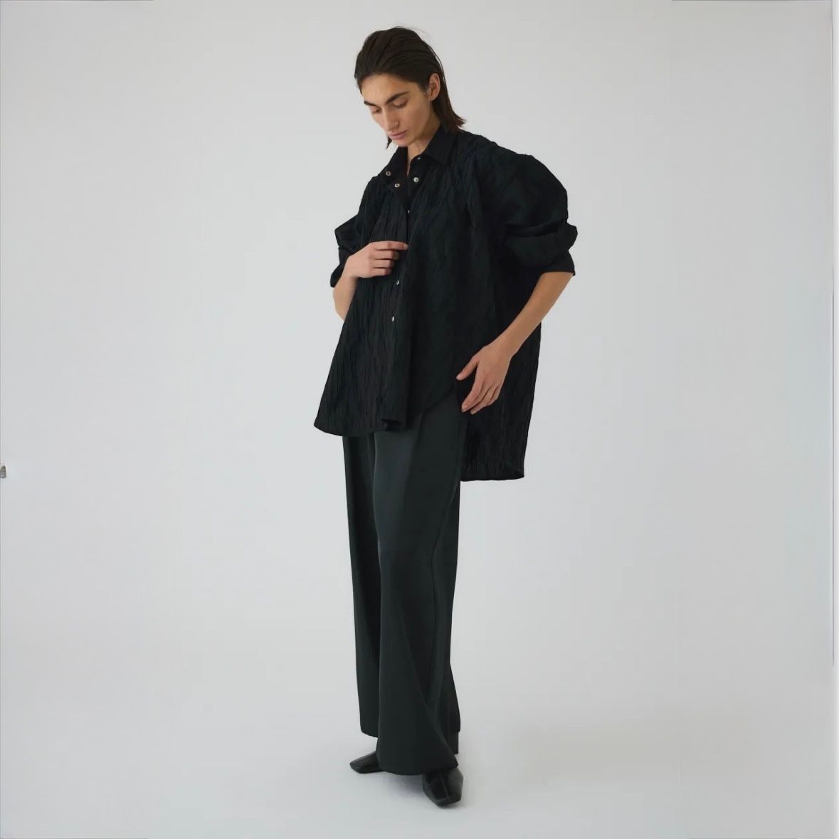 【残り一点】Tuck Pleats Back Volume SH