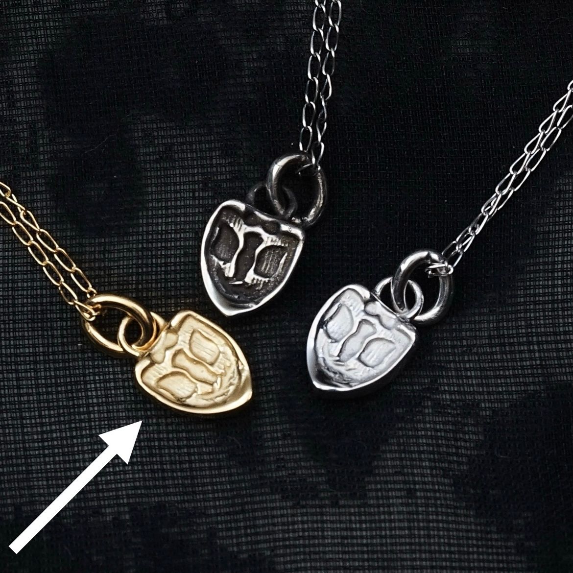 【お取り寄せ注文可能】Pigeon Charm Pendant(GOLD)