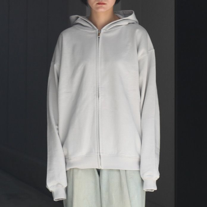 【残りわずか】Zip Sweat Hoodie