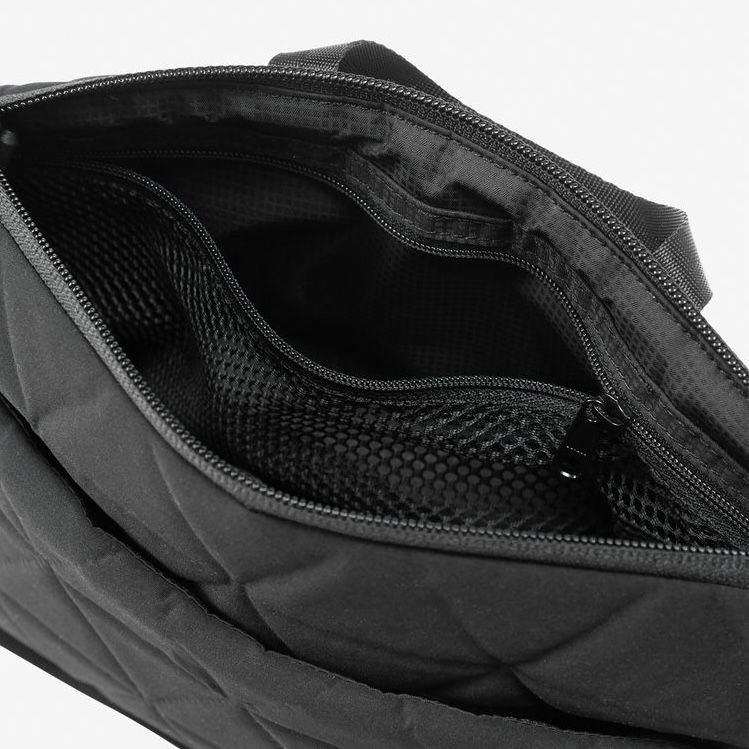 【残り一点】Geoface Pouch