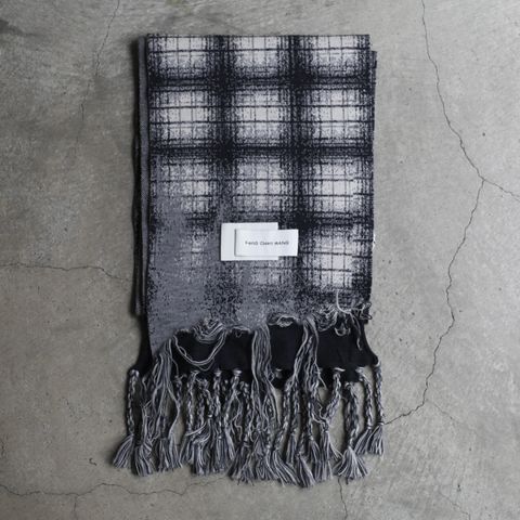【残り一点】Black And Grey Plaid Gradient Knit Scraf