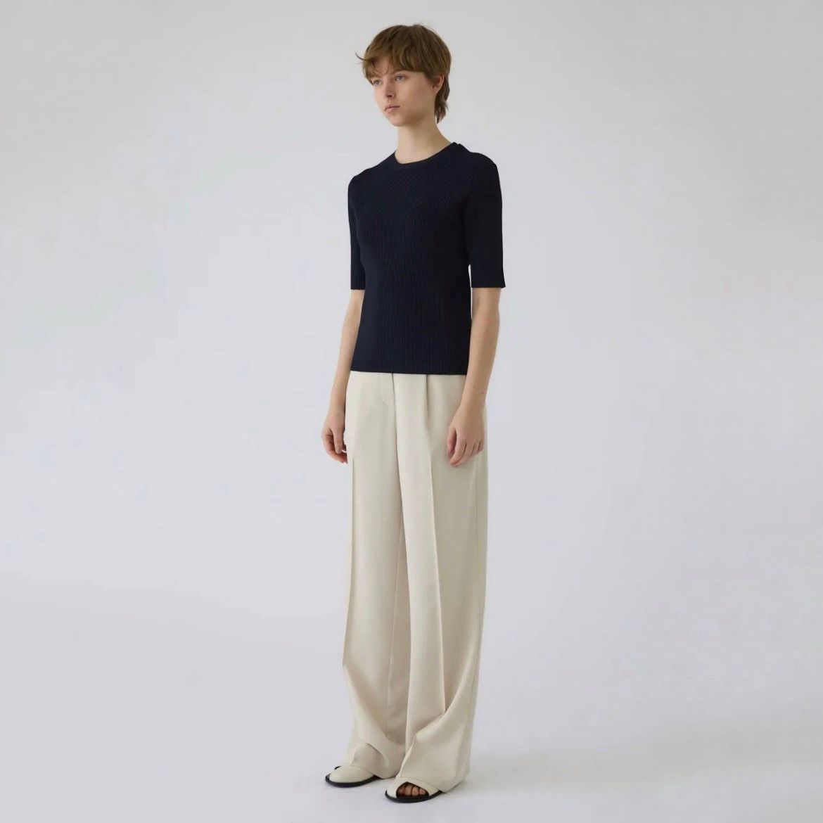 【残り一点】Compact Knit Tops