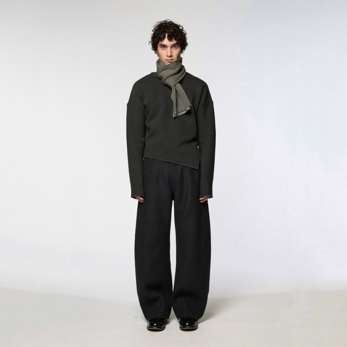 【残り一点】Articulated Knitted Scarf